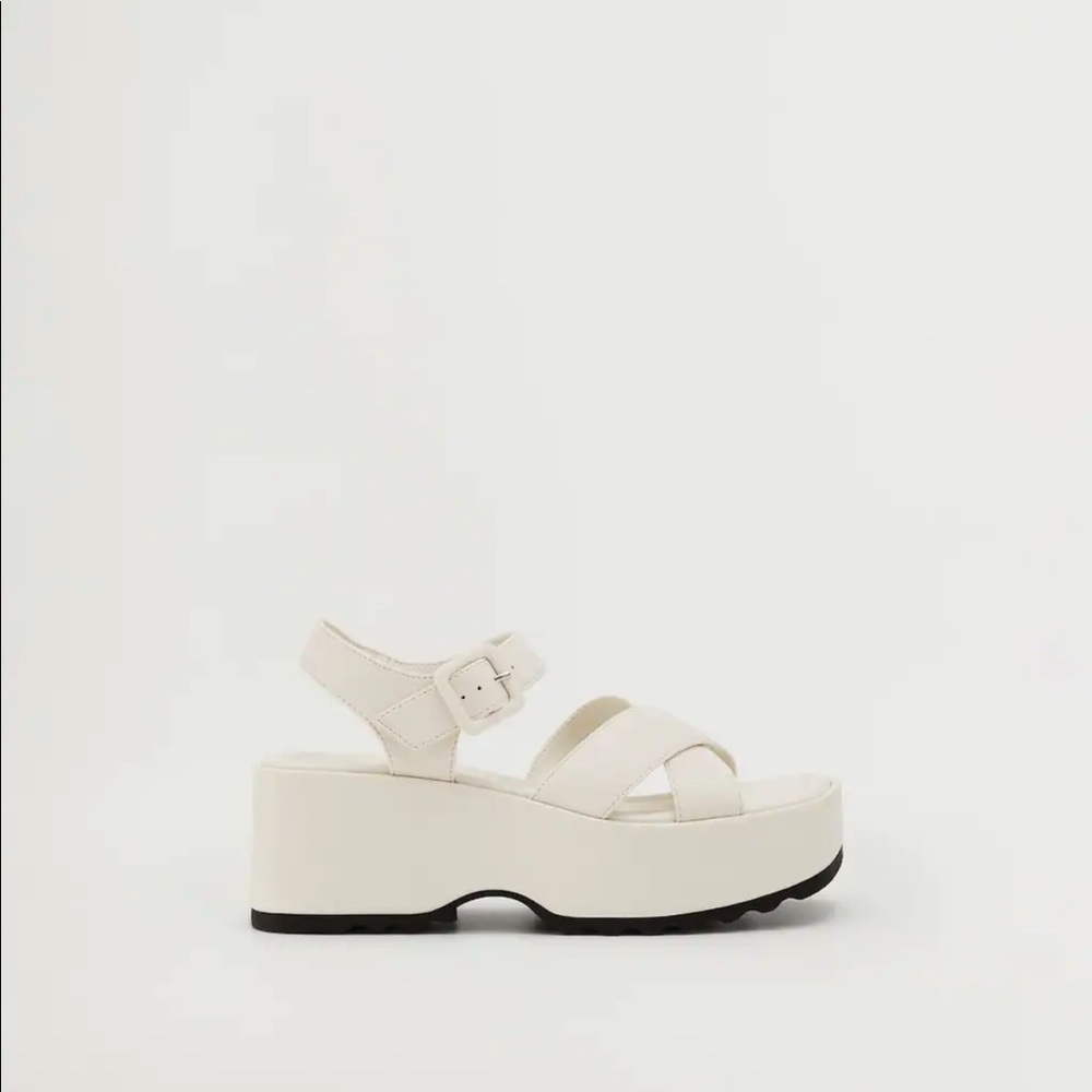 White platform sandals mango
